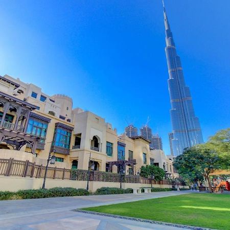 Durrani Homes - Unique Garden Apt At Souk Al Bahar Besides Dubai Mall & Burjkhalifa With Private Jaccuzi Dış mekan fotoğraf