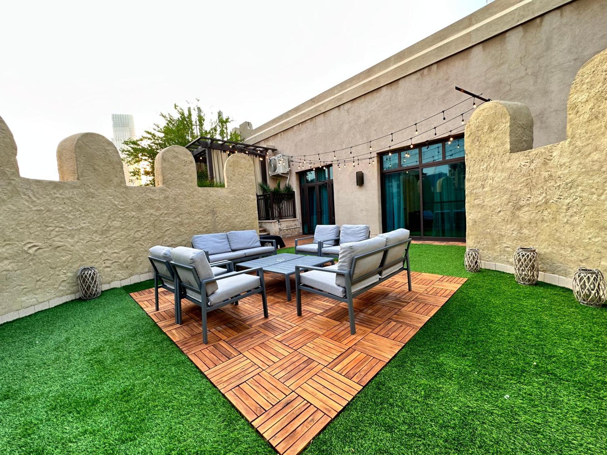 Durrani Homes - Unique Garden Apt At Souk Al Bahar Besides Dubai Mall & Burjkhalifa With Private Jaccuzi Dış mekan fotoğraf